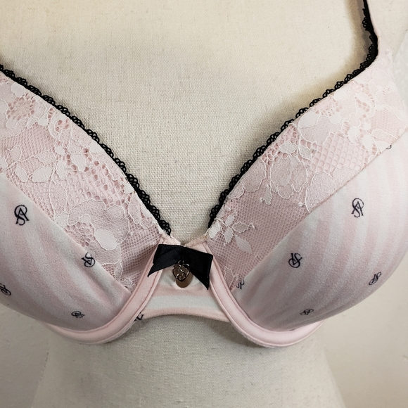 Victoria's Secret Body By Victoria Lined Perfect Coverage - Picture 2 of 8